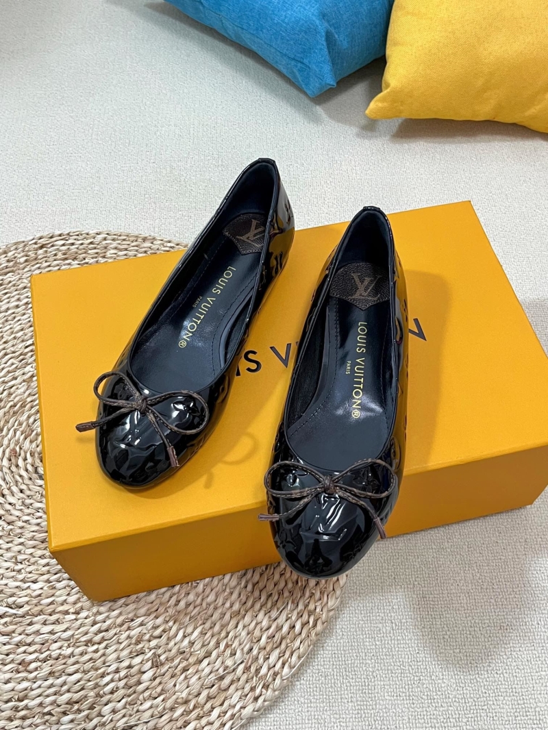 LV flat shoes